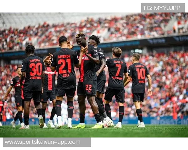 拜仁慕尼黑主场欧冠小组赛连胜纪录延续至38场不败再创辉煌